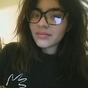 Meet your Posher, Lesley